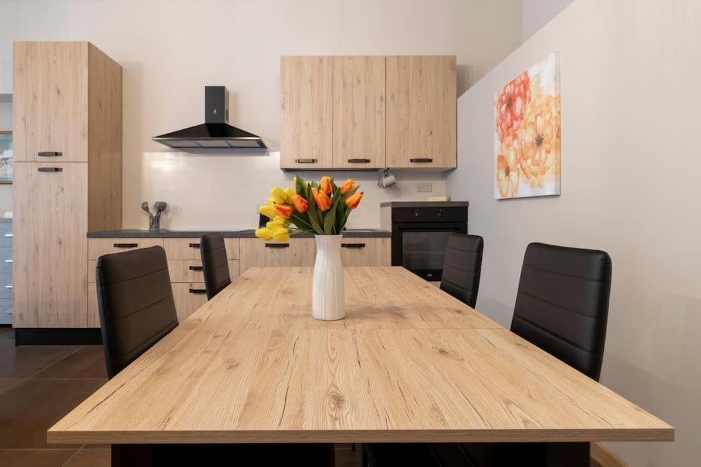 Piazza San Carlo Elegante Loft In Centro - Wi-Fi Apartment ตูริน ภายนอก รูปภาพ